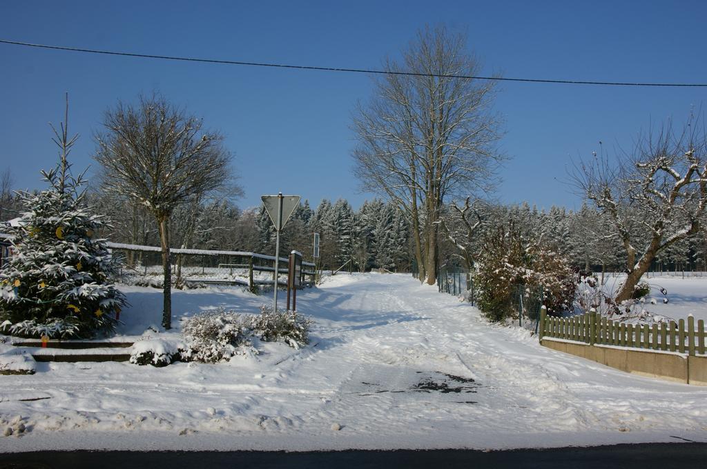 Eifelhoeve In Benenberg Hellenthal Rom bilde